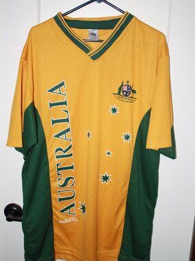 Joey Roo, Soccer shirt, Australia, yellow and green, size 2XL
